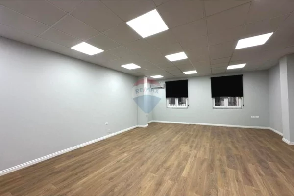 Zyre me qera ne Qender