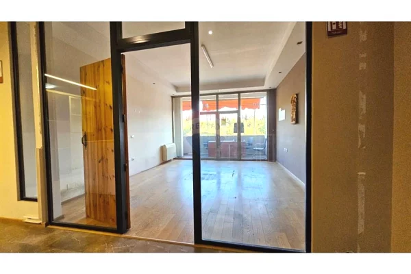 Zyre me qera ne Bllok