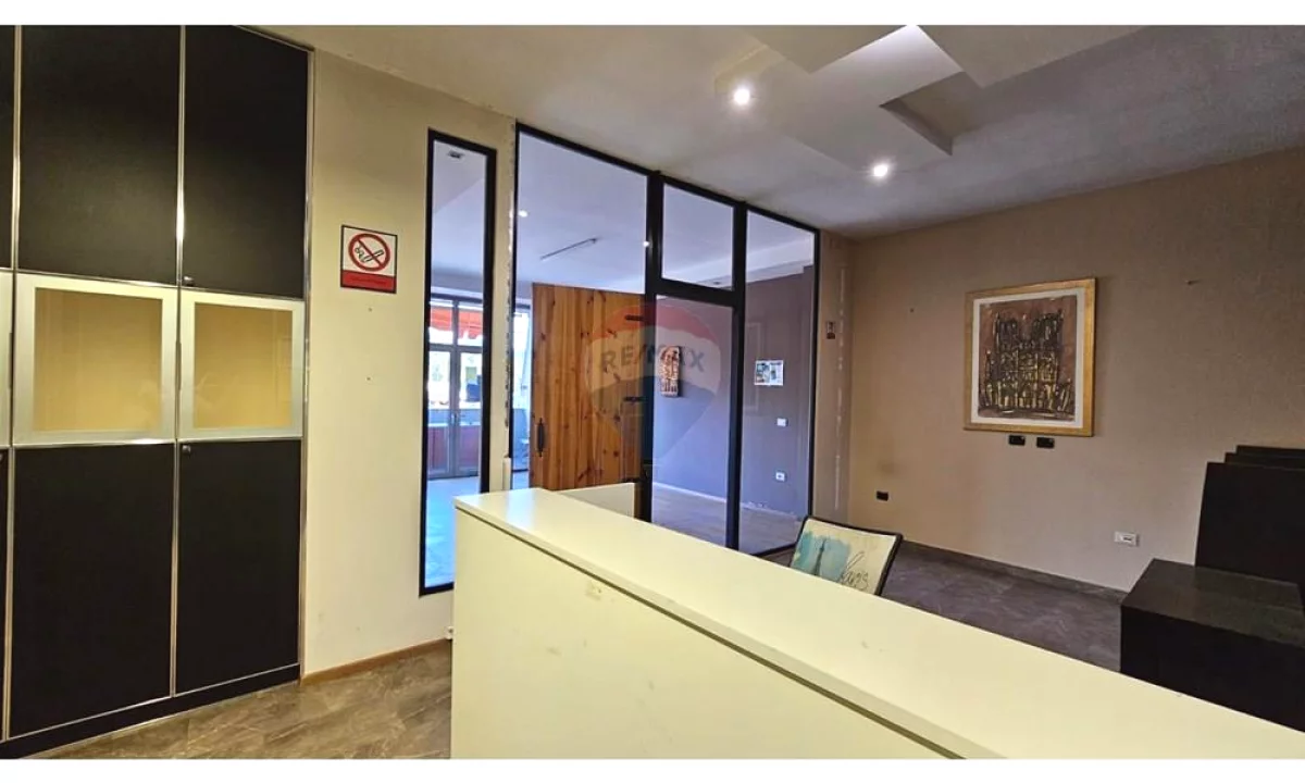 Zyre me qera ne Bllok