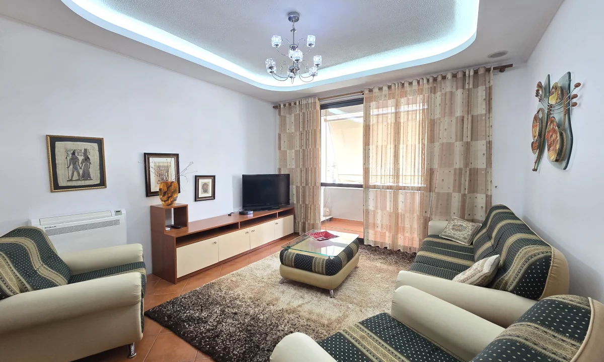 Shtepi me qera Apartament ne Tirane, 2+1, Mobilimi E mobiluar, Pagesa 70,000  Leke.