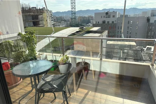 Shtepi me qera Apartament ne Tirane, 2+1, Mobilimi E mobiluar, Pagesa 1,100  Euro.