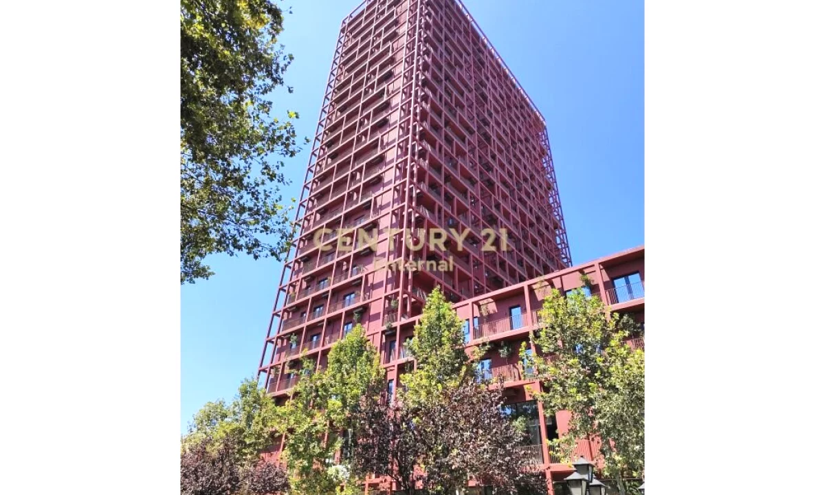 Zyre per Qira ne Garden Building