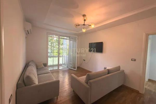 Shtepi me qera Apartament ne Tirane, 2+1, Mobilimi E mobiluar, Pagesa 80,000  Leke.