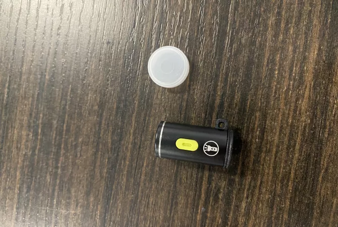 Mini led perdoret varse celsash ndizet vetem kur e lidhni me fishe type C 