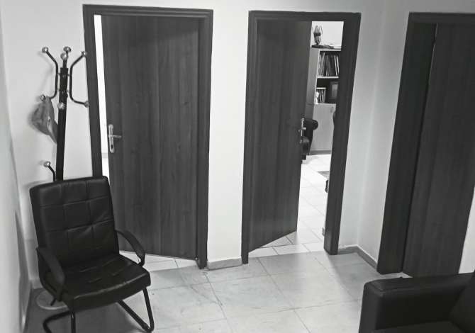 Business Property for Rent 3+1 in Tirana - 1,600 Euro