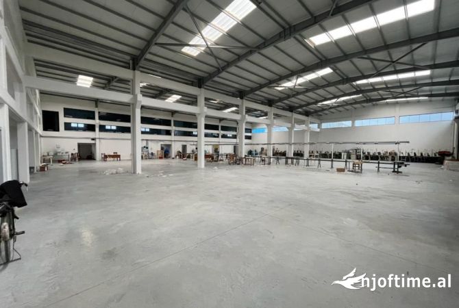 Business Property in Sale 4+1 in Tirana - 1,300,000 Euro