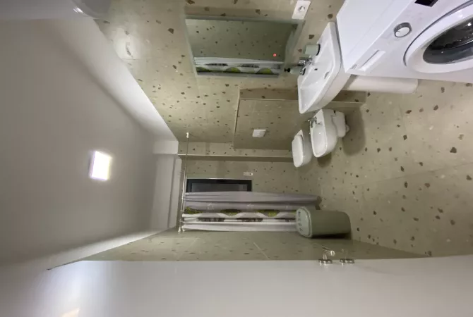 Shtepi me qera Apartament ne Tirane, 2+1, Mobilimi E mobiluar, Pagesa 650  Euro.