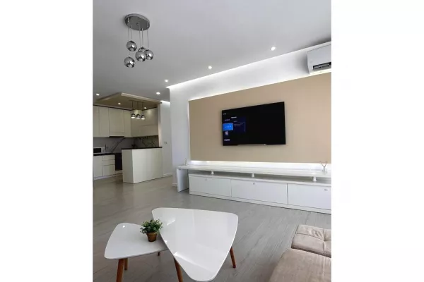 Shtepi me qera Apartament ne Tirane, 2+1, Mobilimi E mobiluar, Pagesa 600  Euro.