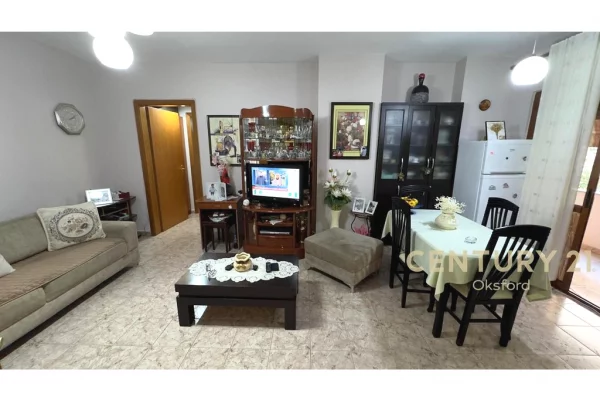 Shtepi me qera Apartament ne Tirane, 1+1, Mobilimi E mobiluar, Pagesa 450  Euro.