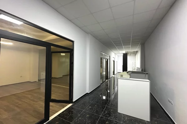 Shitet Njesi Komerciale tek Kodra e Diellit