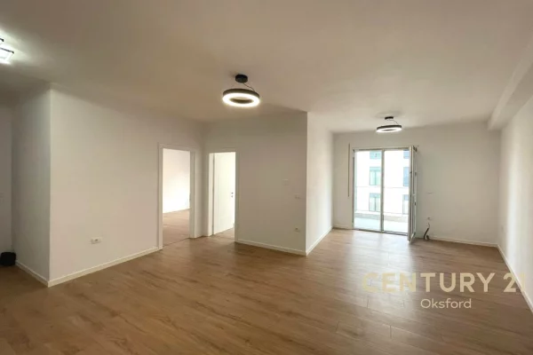 Shtepi ne shitje Apartament ne Tirane, 2+1, Mobilimi Bosh, pa mobiluar, Pagesa 149,000  Euro.