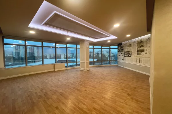 Qira, Ambient Biznesi, Kashar