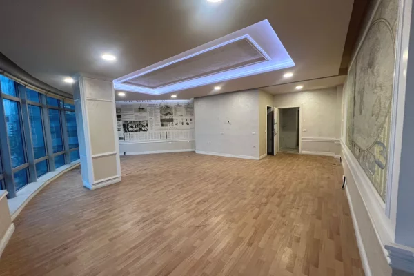 Qira, Ambient Biznesi, Kashar