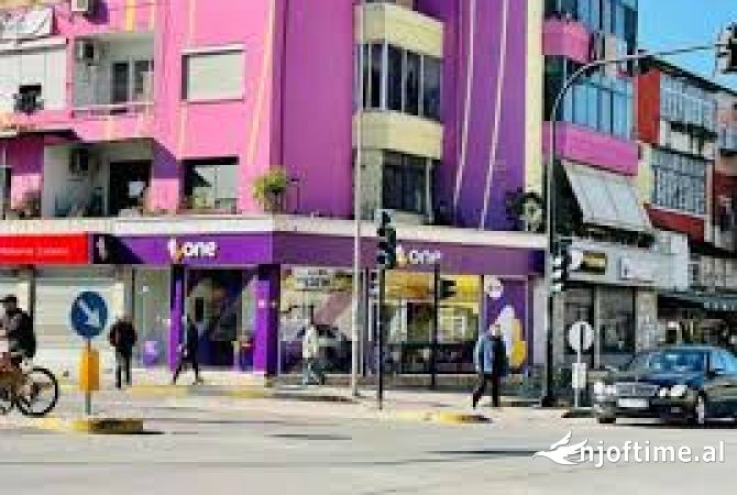 Ambient biznesi ne shitje 1+1 ne Tirane - 190,000 Euro
