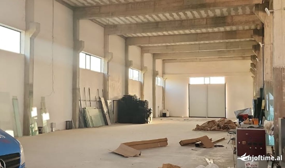 FUSHE KRUJE JEPET KAPANON ME QERA