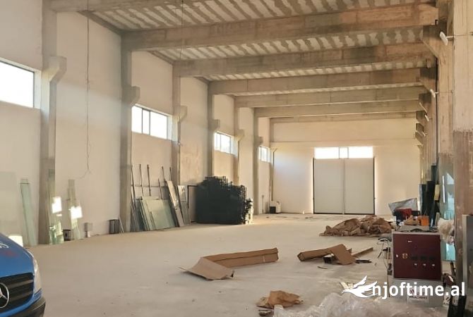 FUSHE KRUJE JEPET KAPANON ME QERA