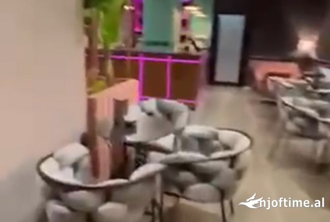 Ambiente Commerciale in Vendita 2+1 a Tirana - 190,000 Euro