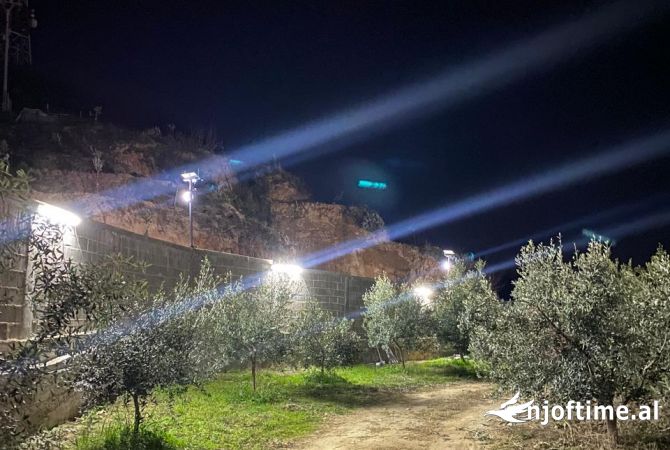 Yzberisht , toke per shitje 25€/m2