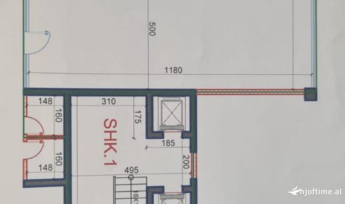 21 Dhjetori , Ambjent biznesi per shitje 