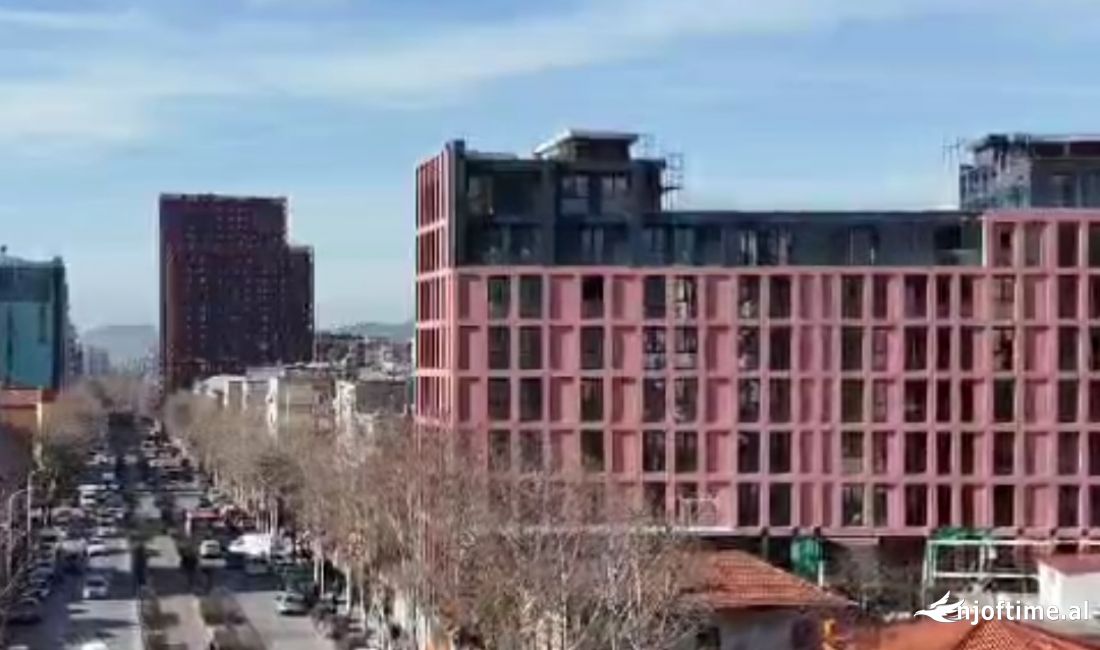 Rruga kavajes , Njesi biznesi ne shitje