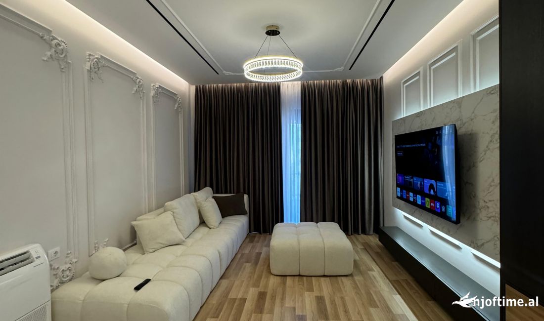 Shtepi ne shitje Apartament ne Tirane, 2+1, Mobilimi E mobiluar, Pagesa 230,000  Euro.