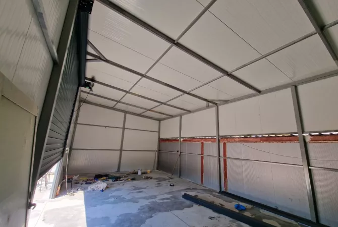 Business Property for Rent 4+1 in Tirana - 500 Euro