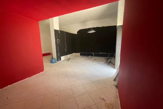 Business Property in Sale 1+1 in Tirana - 110,000 Euro