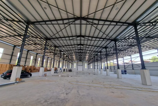 Business Property for Rent 4+1 in Tirana - 7,200 Euro