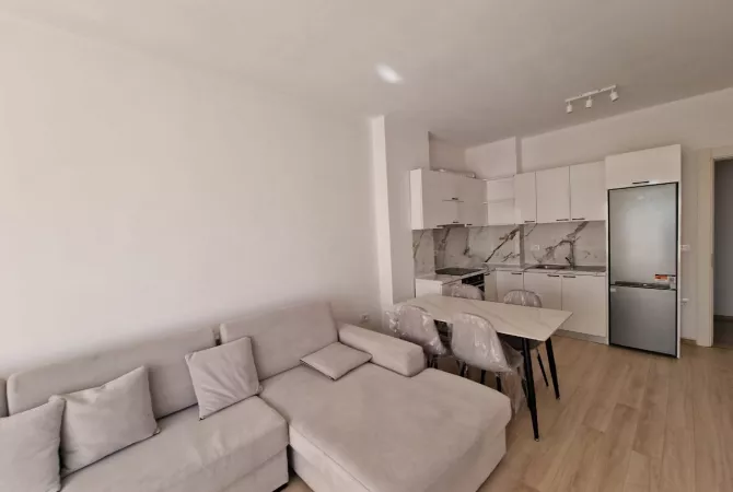 Shtepi me qera Apartament ne Tirane, 2+1, Mobilimi E mobiluar, Pagesa 400  Euro.