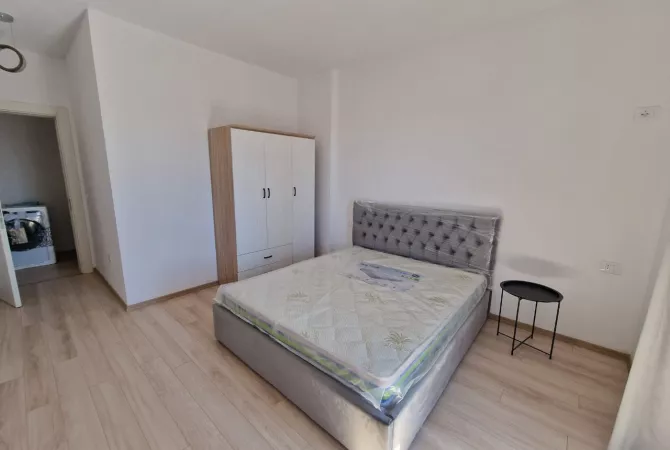 Shtepi me qera Apartament ne Tirane, 2+1, Mobilimi E mobiluar, Pagesa 400  Euro.