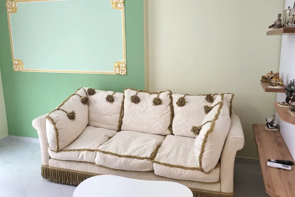 Shtepi me qera 1+1 ne Tirane - 350 Euro