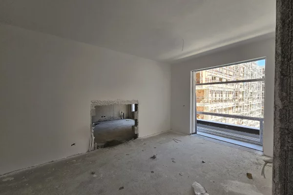 Shtepi ne shitje Apartament ne Tirane, 1+1, Mobilimi Bosh, pa mobiluar, Pagesa 80,000  Euro.