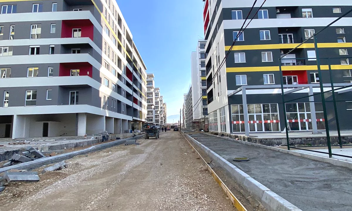 Shtepi me qera Apartament ne Tirane, 2+1, Mobilimi E mobiluar, Pagesa 500  Euro.