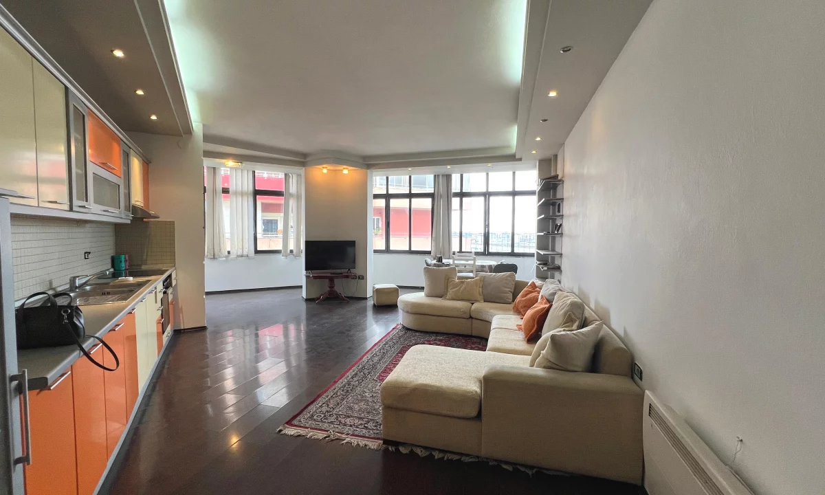 Shtepi me qera Apartament ne Tirane, 2+1, Mobilimi E mobiluar, Pagesa 60,000  Leke.