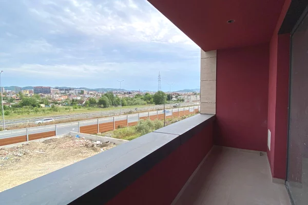 Shtepi me qera Apartament ne Tirane, 2+1, Mobilimi Bosh, pa mobiluar, Pagesa 350  Euro.