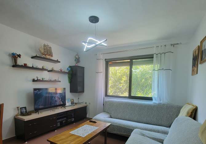 Shtepi ne shitje Apartament ne Tirane, 1+1, Mobilimi E mobiluar, Pagesa 85,000  Euro.