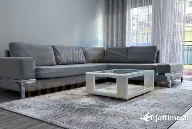 Shtepi me qera 3+1 ne Tirane - 650 Euro