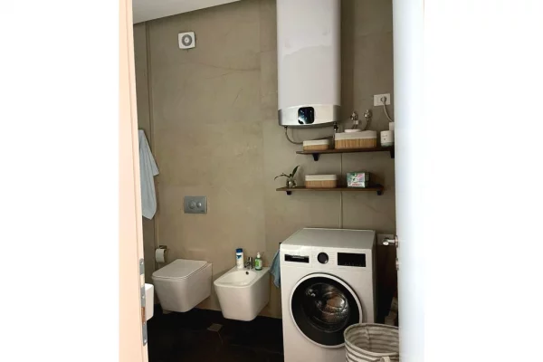 Appartamento in affitto a Tirana 1+1, Arredato