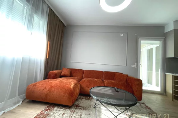 Appartamento in affitto a Tirana 1+1, Arredato