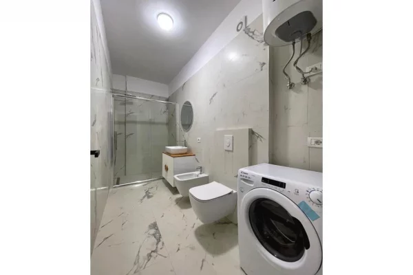 Appartamento in affitto a Tirana 1+1, Arredato