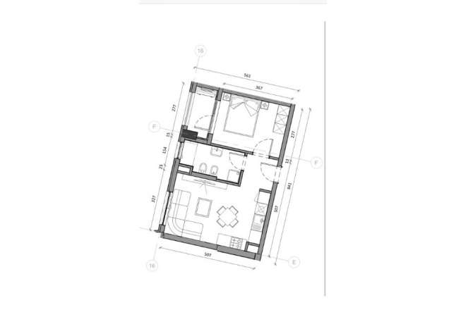 Ambient biznesi me qera 3+1 ne Tirane - 30,000 Leke