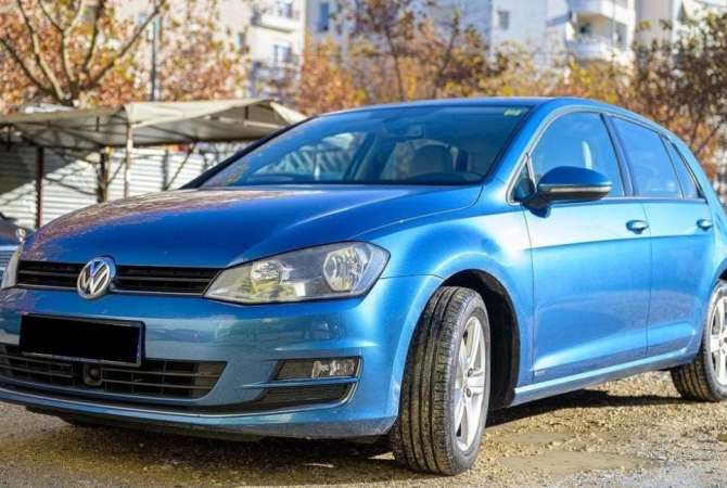 Jepet me qera makina Volkswagen Golf 7 duke filluar nga 35 euro dita