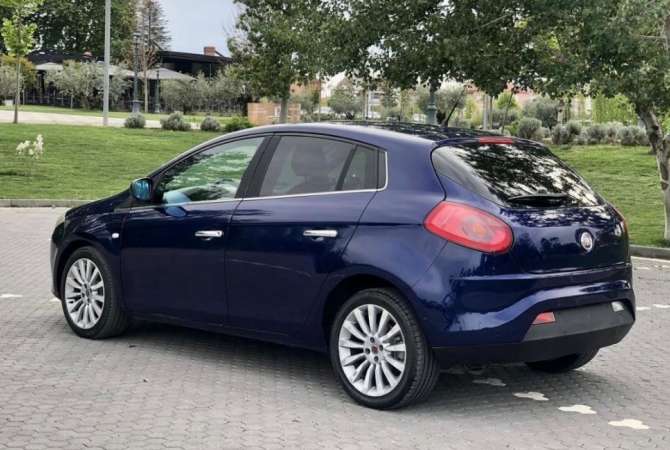 Makina me qera Fiat Bravo per 20 euro dita 