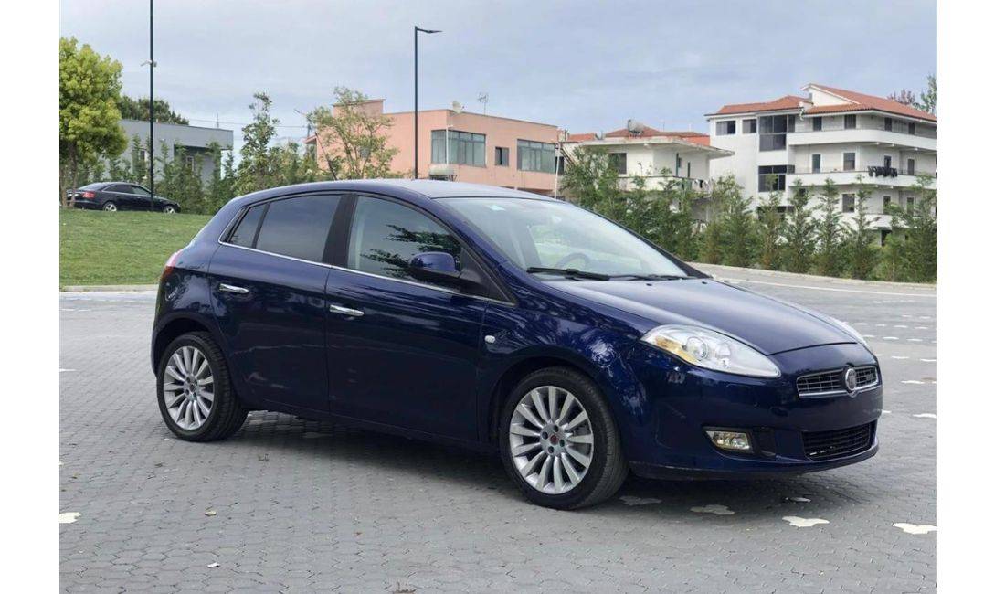 Makina me qera Fiat Bravo per 20 euro dita 