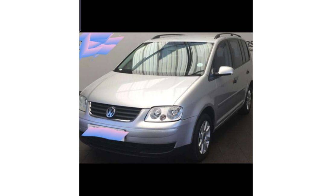  Jepet me qera Touran VW  7 seats duke filluar nga 35 euro dita