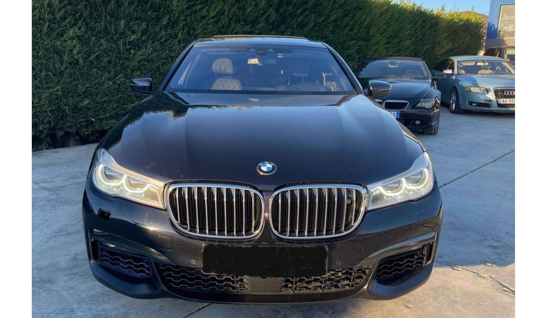 Auto in Vendita a Tirana, BMW, 2016 Benzine,Kambio Automatik Pagamento 32,900  Euro.