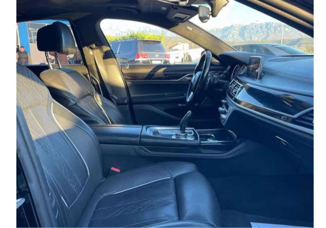 Auto in Vendita a Tirana, BMW, 2016 Benzine,Kambio Automatik Pagamento 32,900  Euro.