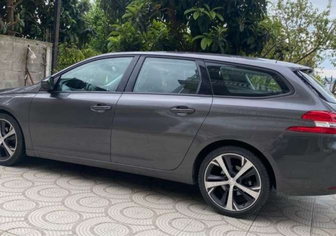 Noleggio Auto a Tirana - 55 Euro