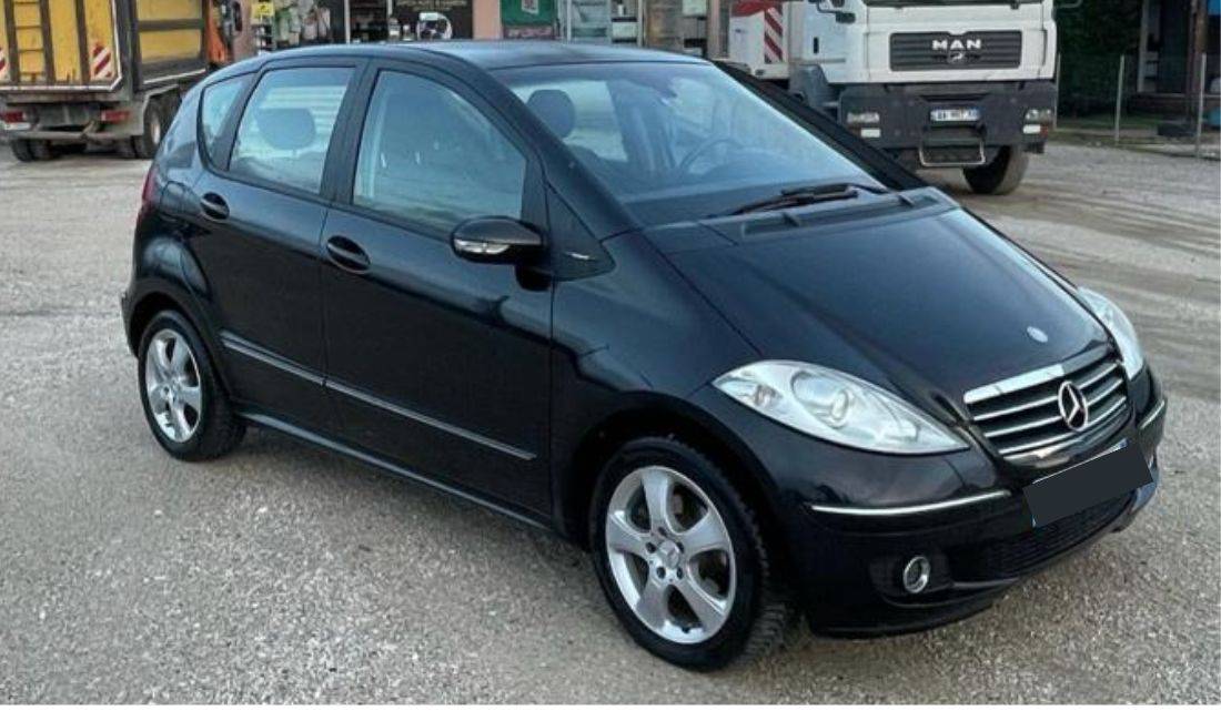 Jepet me qera Mercedes Benz A Class per 30 euro dita