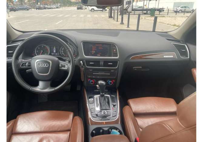 Jepet me qera Audi Q5 duke filluar nga 50 euro dita